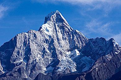 《霍格沃茨的遗产》发售平台新增Switch 实体封面曝光